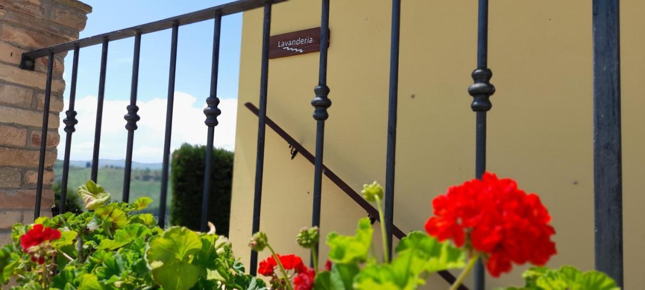 Notaresco Agriturismo Tenuta Santa Maria מראה חיצוני תמונה