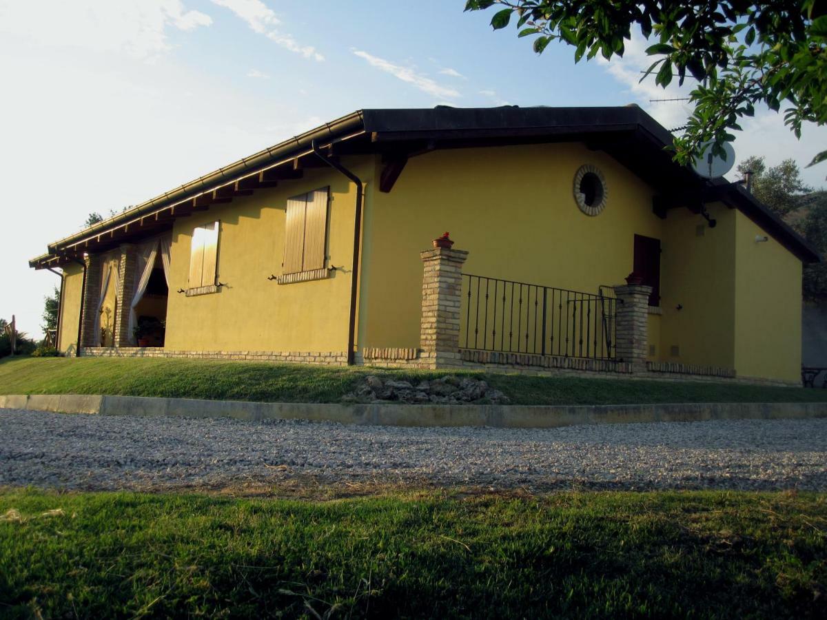 Notaresco Agriturismo Tenuta Santa Maria מראה חיצוני תמונה